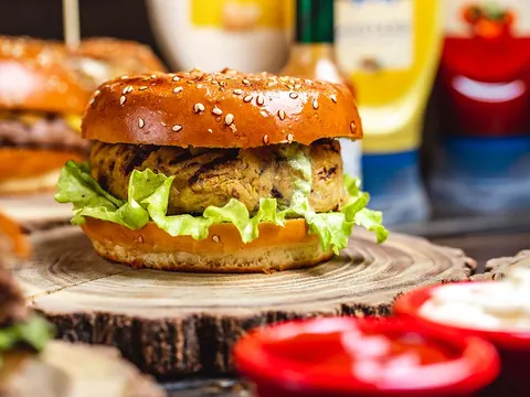 Vegetarian Burgers at Ramona's