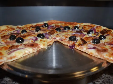 Kebab Pizza at Ramona's